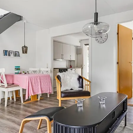 Sighwald - 2-3km From The Sea By Interhome Leilighet *